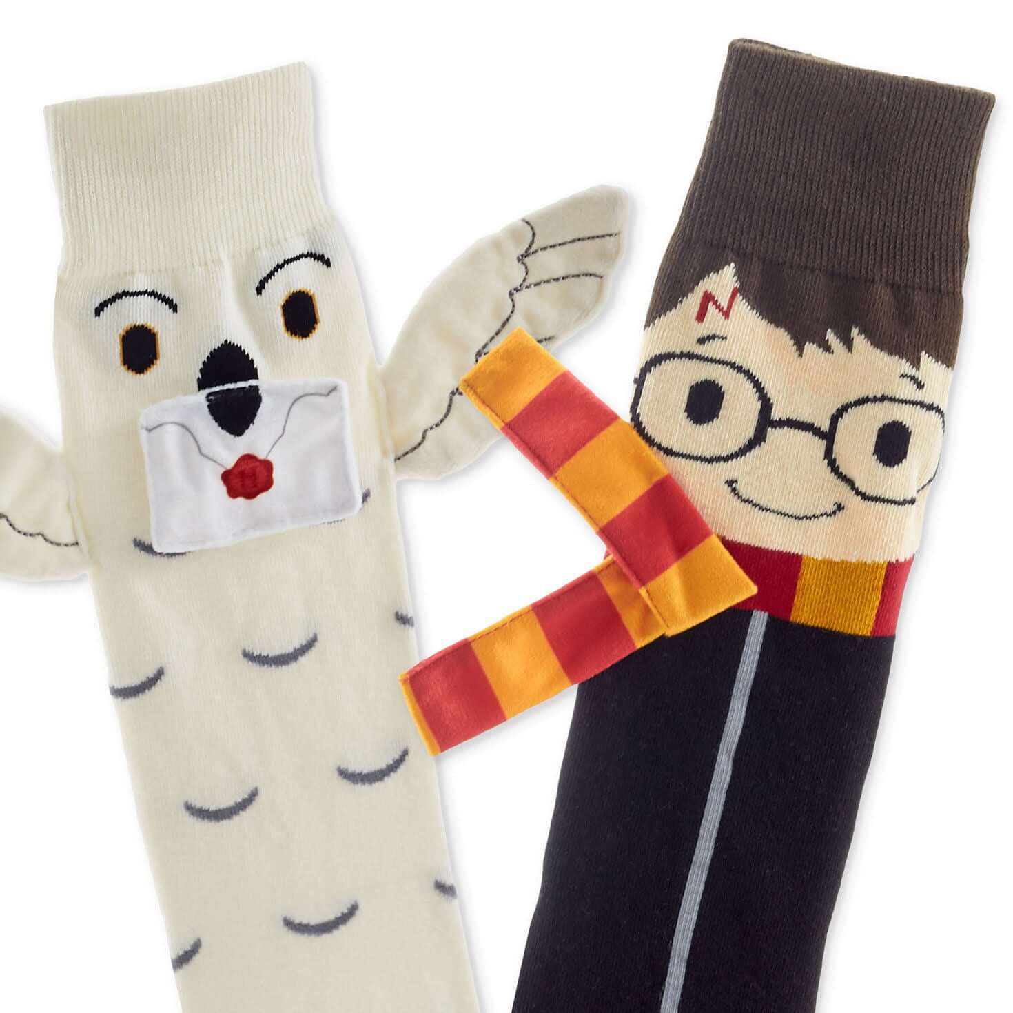 Harry Potter™ and Hedwig™ Novelty Crew Socks - Image 4