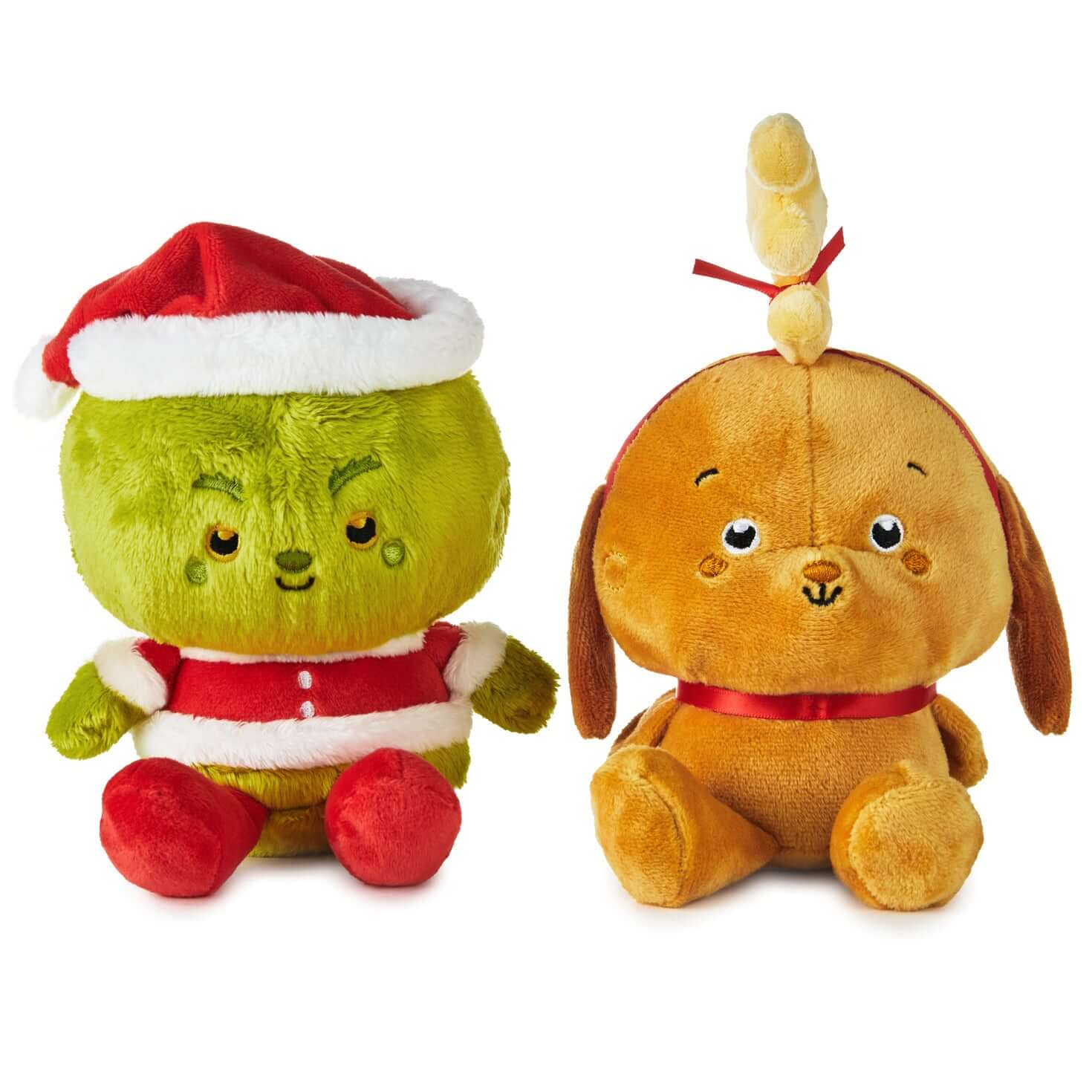 Better Together Dr. Seuss™ Grinch and Max Magnetic Plush Pair - Image 4