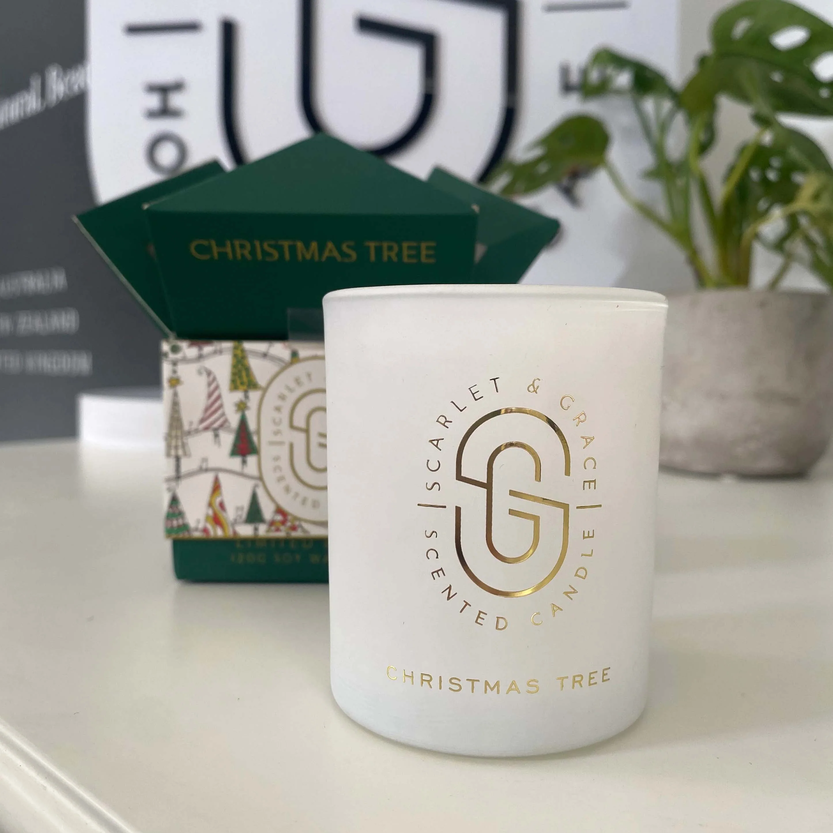 Christmas Tree Candle - Limited Edition (120g) - Image 6