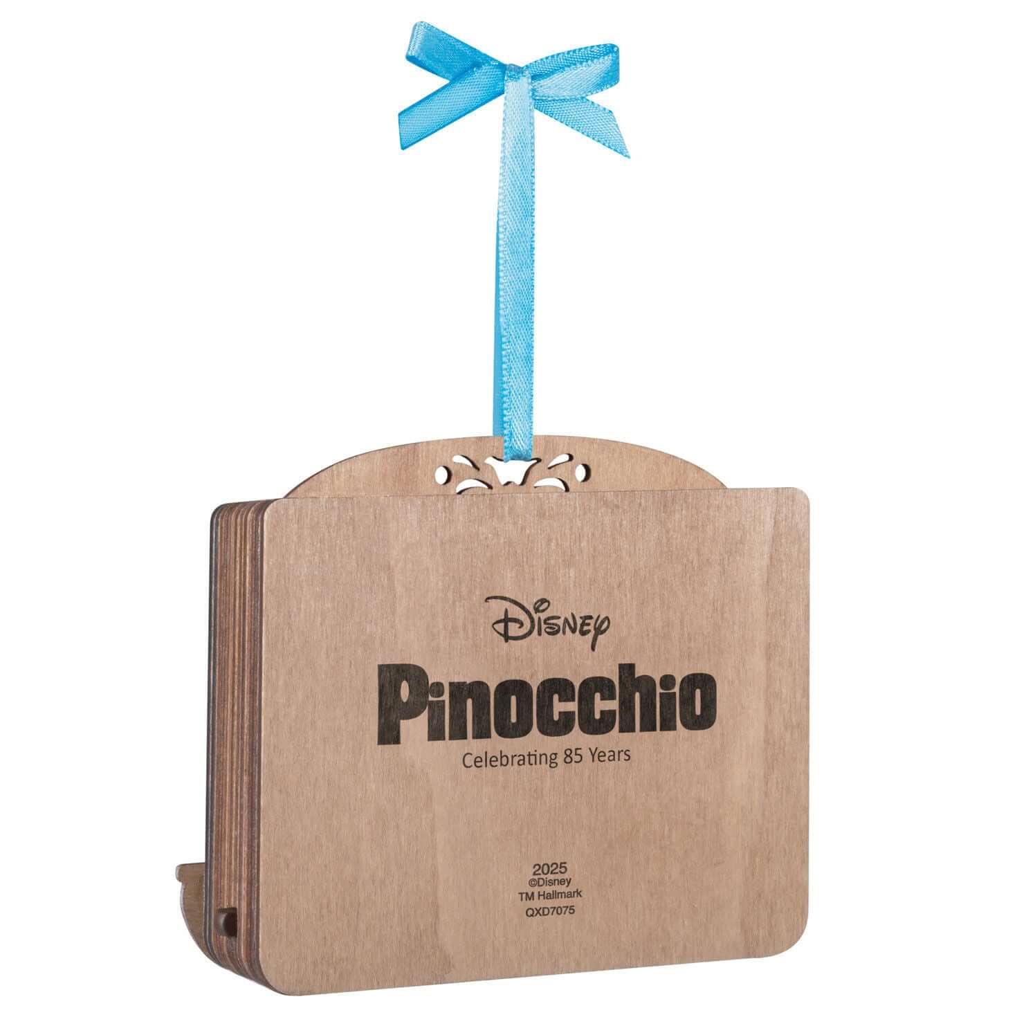 Disney, Pinocchio 85th Anniversary Geppetto’s Wish Come True Papercraft With Light — 2025 Hallmark Keepsake Christmas Ornament - Image 5