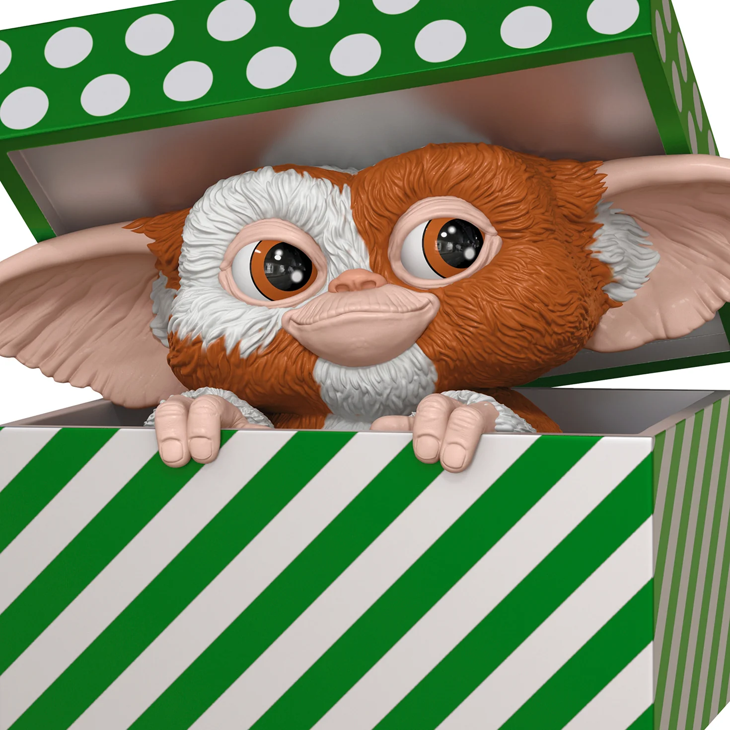 Gremlins™ Gizmo™ — 2026 Hallmark Keepsake Christmas Ornament - Image 4