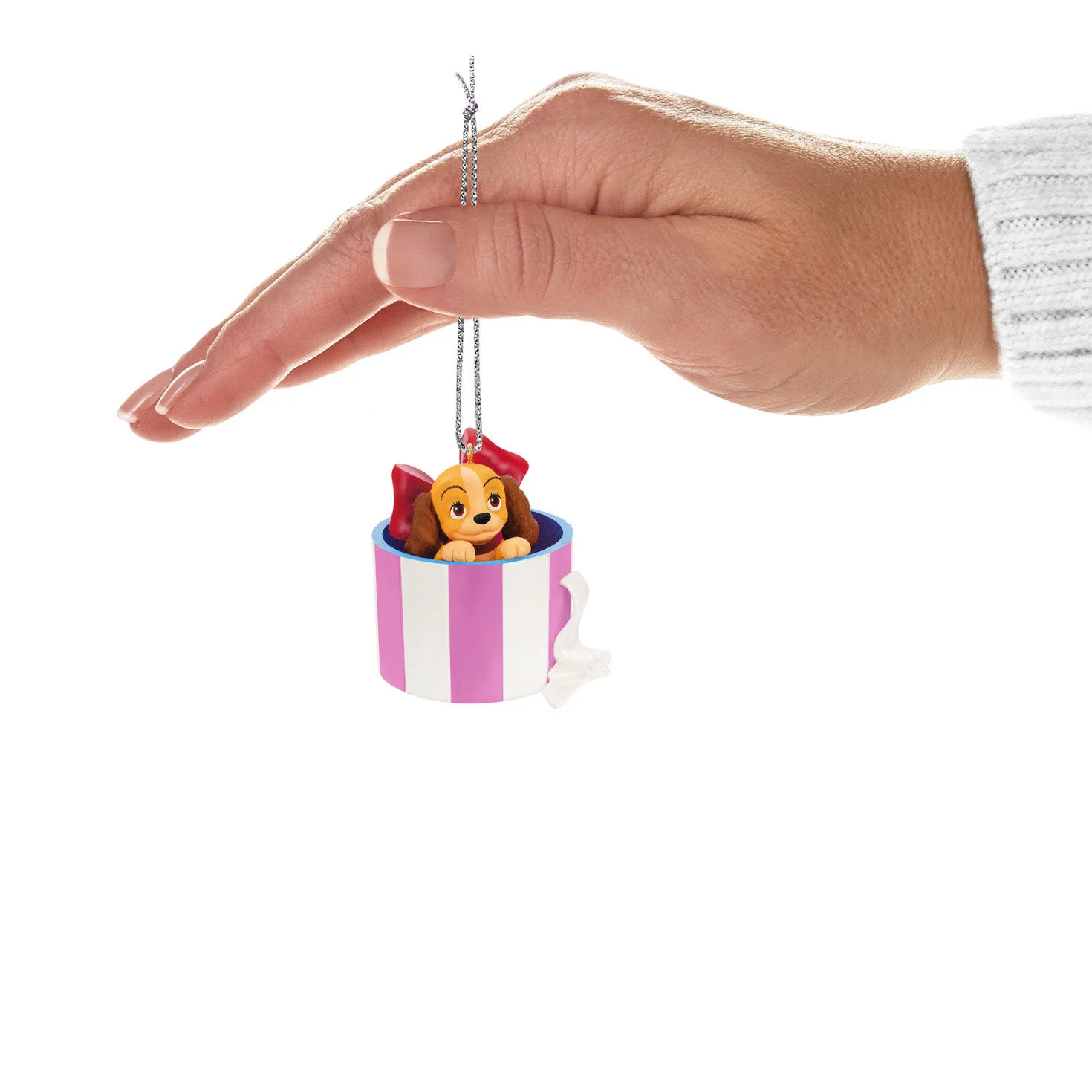 Disney Lady and the Tramp, Darling's Christmas Gift — Hallmark Keepsake Christmas Ornament - Image 4