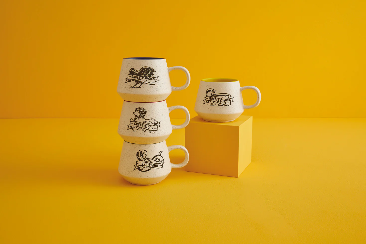 Harry Potter™ Retro Slytherin™ Mug, 770ml - Image 5