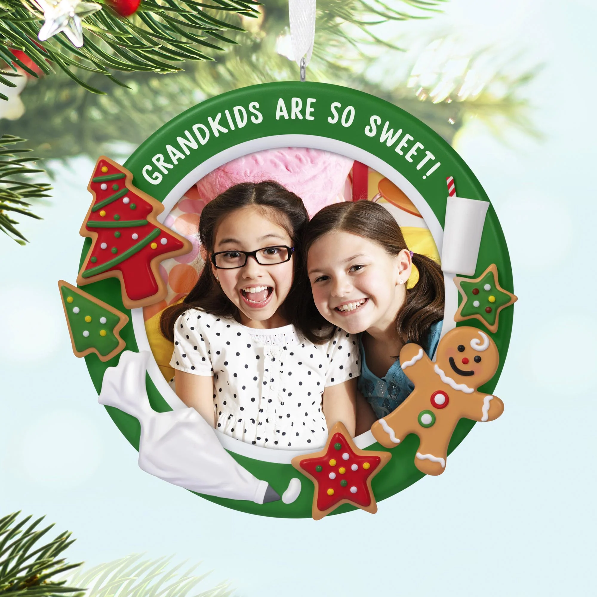 Grandkids Are So Sweet, Photo Holder — 2025 Hallmark Keepsake Christmas Ornament - Image 2
