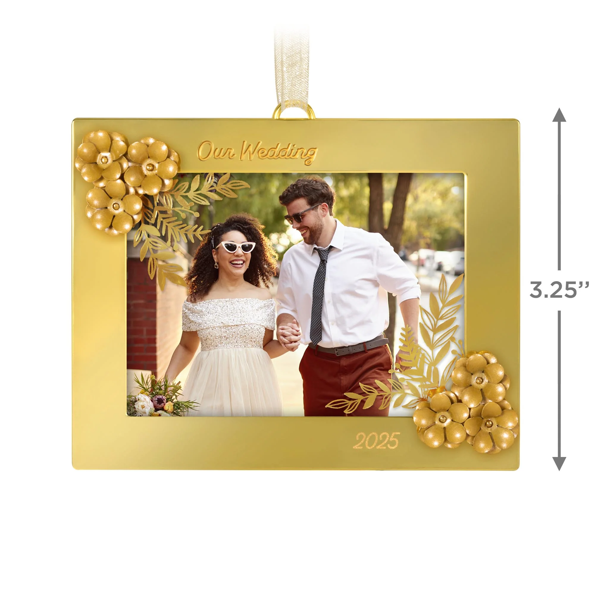 Our Wedding, Photo Holder — 2025 Hallmark Keepsake Christmas Ornament - Image 5