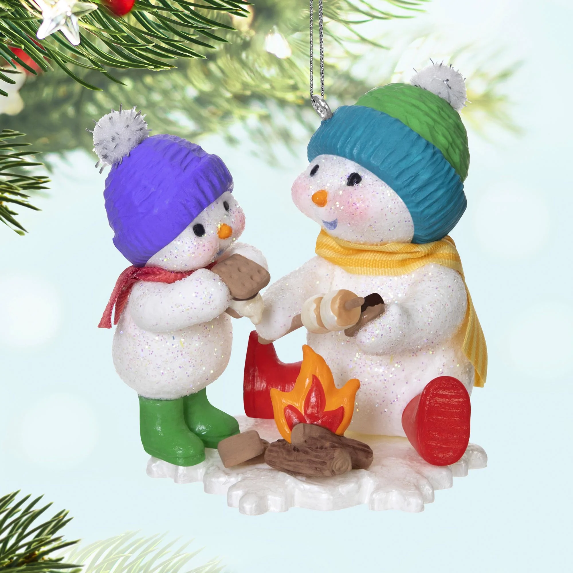 Scrumptious S'mores, 18th in the Making Memories Series — 2025 Hallmark Keepsake Christmas Ornament - Image 2