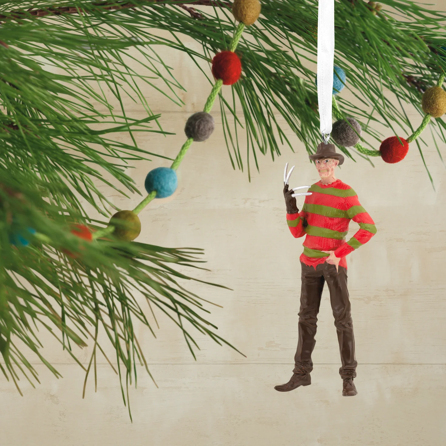 A Nightmare on Elm Street Freddy Krueger - Hallmark Christmas Ornament - Image 2
