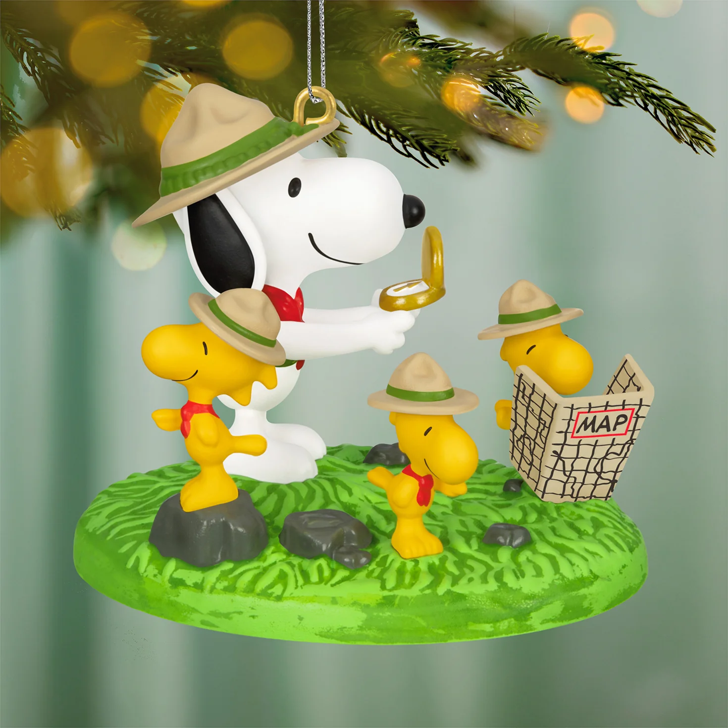 The Peanuts® Gang Orienteering — 2026 Hallmark Keepsake Christmas Ornament - Image 2
