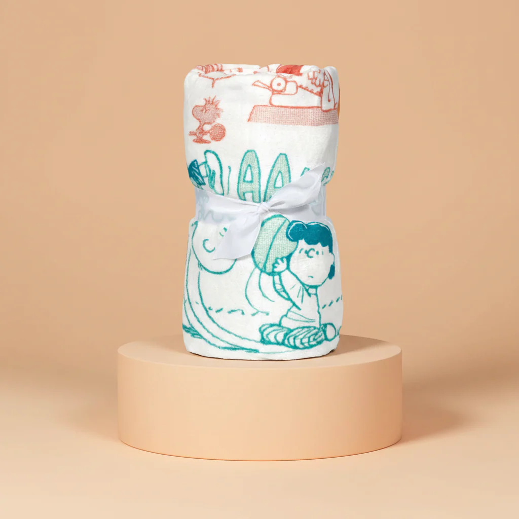 Peanuts Snoopy Premium Gift Hamper by Hallmark - Image 3