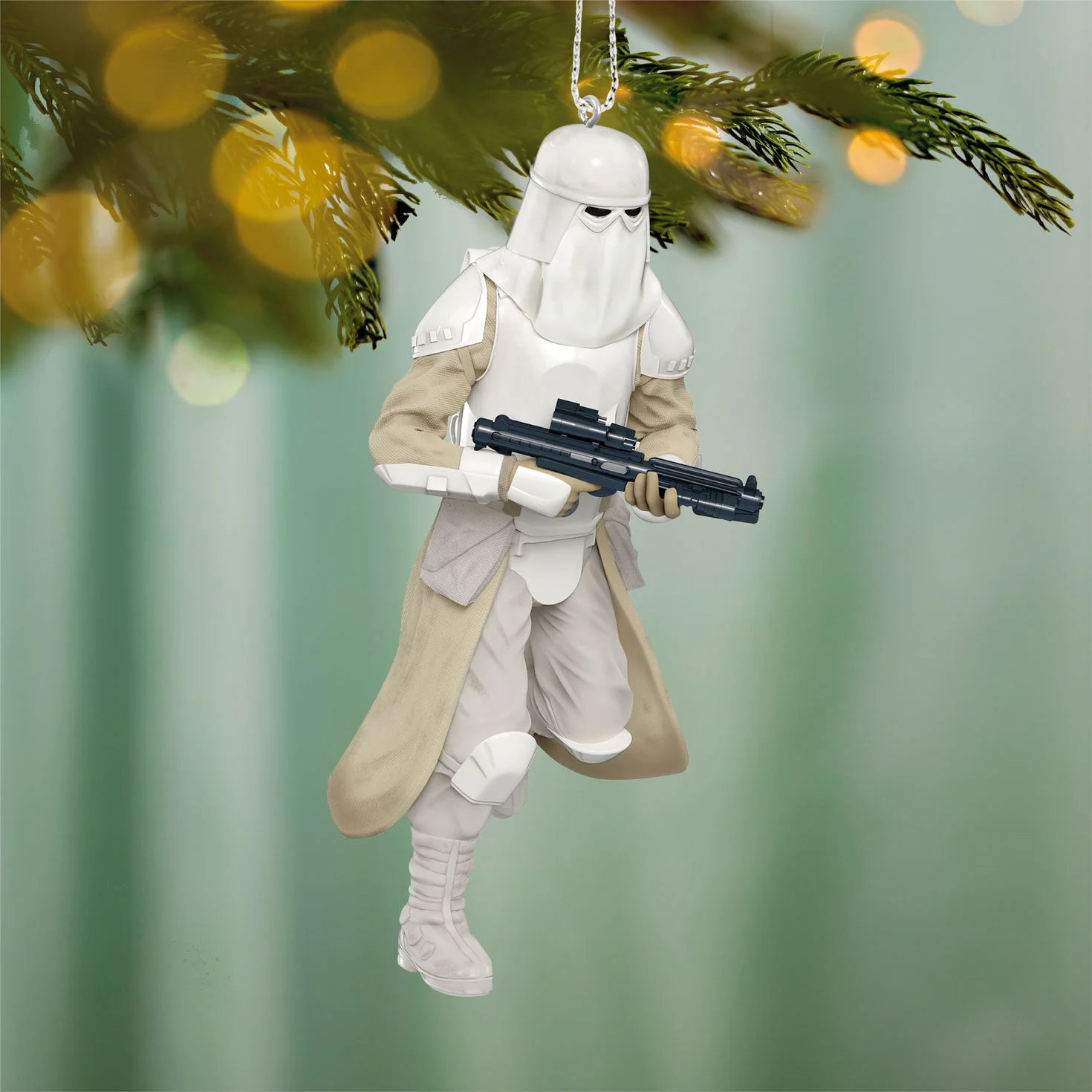 Star Wars: The Empire Strikes Back™ Snowtrooper™ — 2026 Hallmark Keepsake Christmas Ornament - Image 2